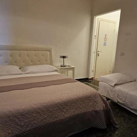Bed and Breakfast Le Logge Pisa Esterno foto