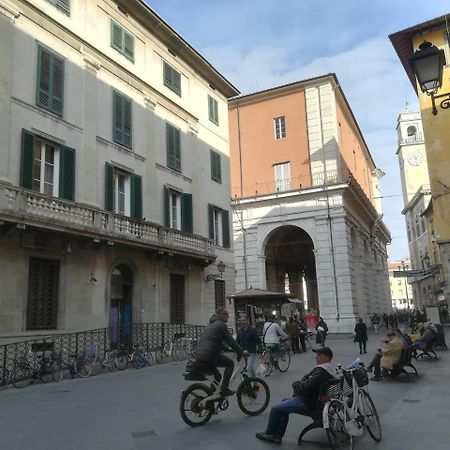 Bed and Breakfast Le Logge Pisa Esterno foto