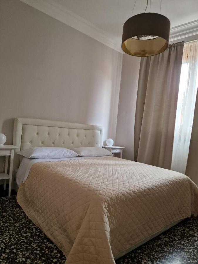 Bed and Breakfast Le Logge Pisa Esterno foto