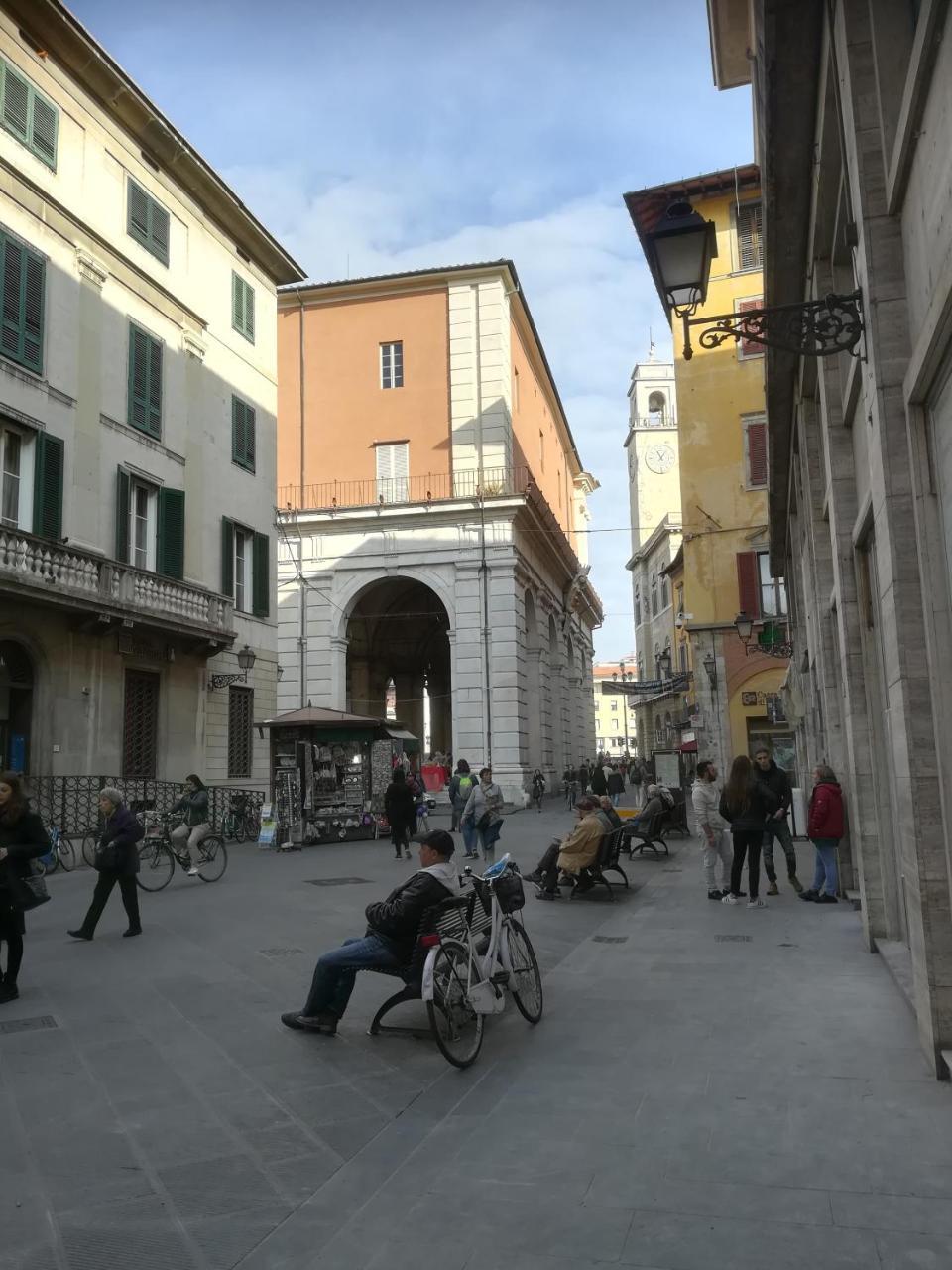 Bed and Breakfast Le Logge Pisa Esterno foto