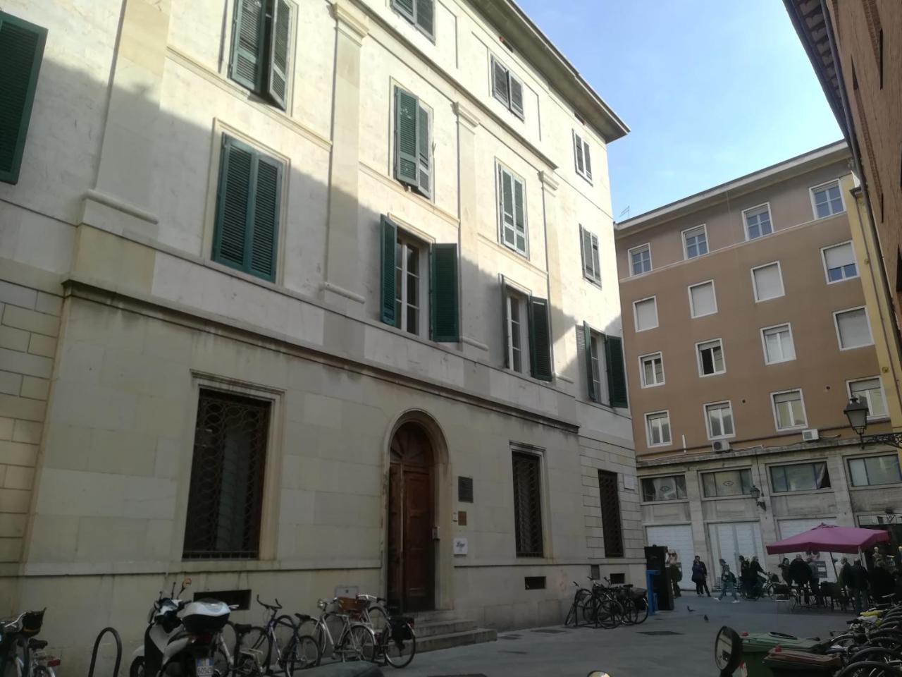 Bed and Breakfast Le Logge Pisa Esterno foto